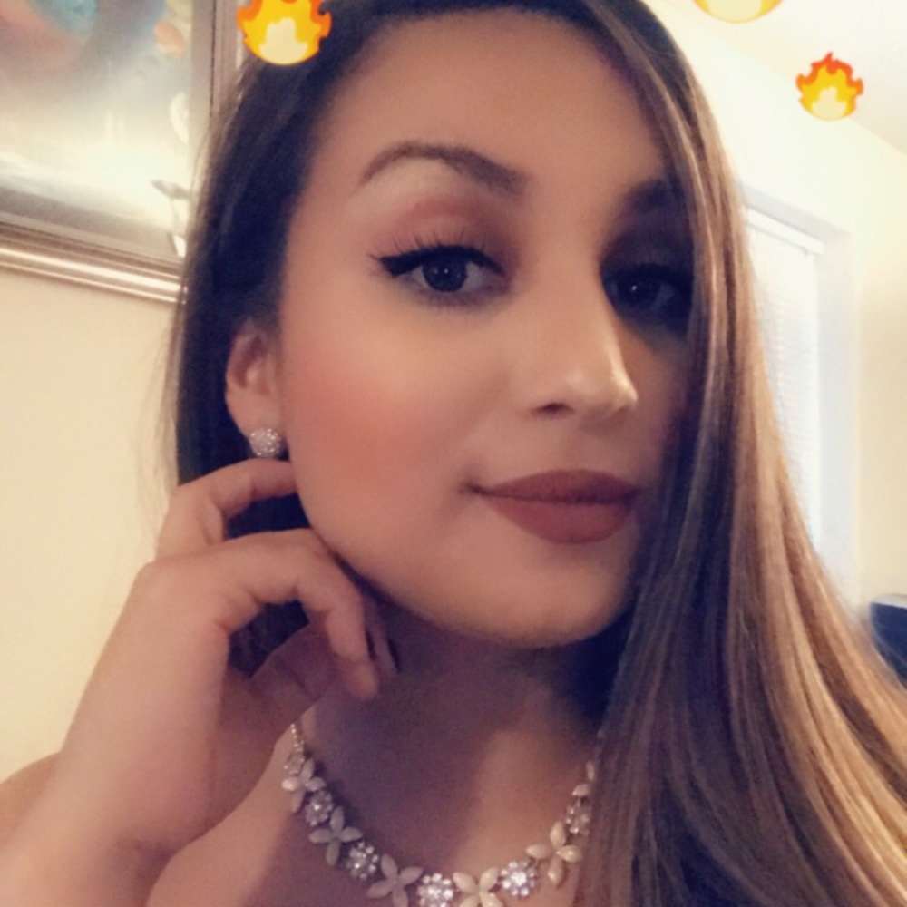 Meet your Posher, Erika